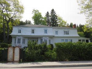 2574 - 205, rue de Sainte-Cécile-du-Bic