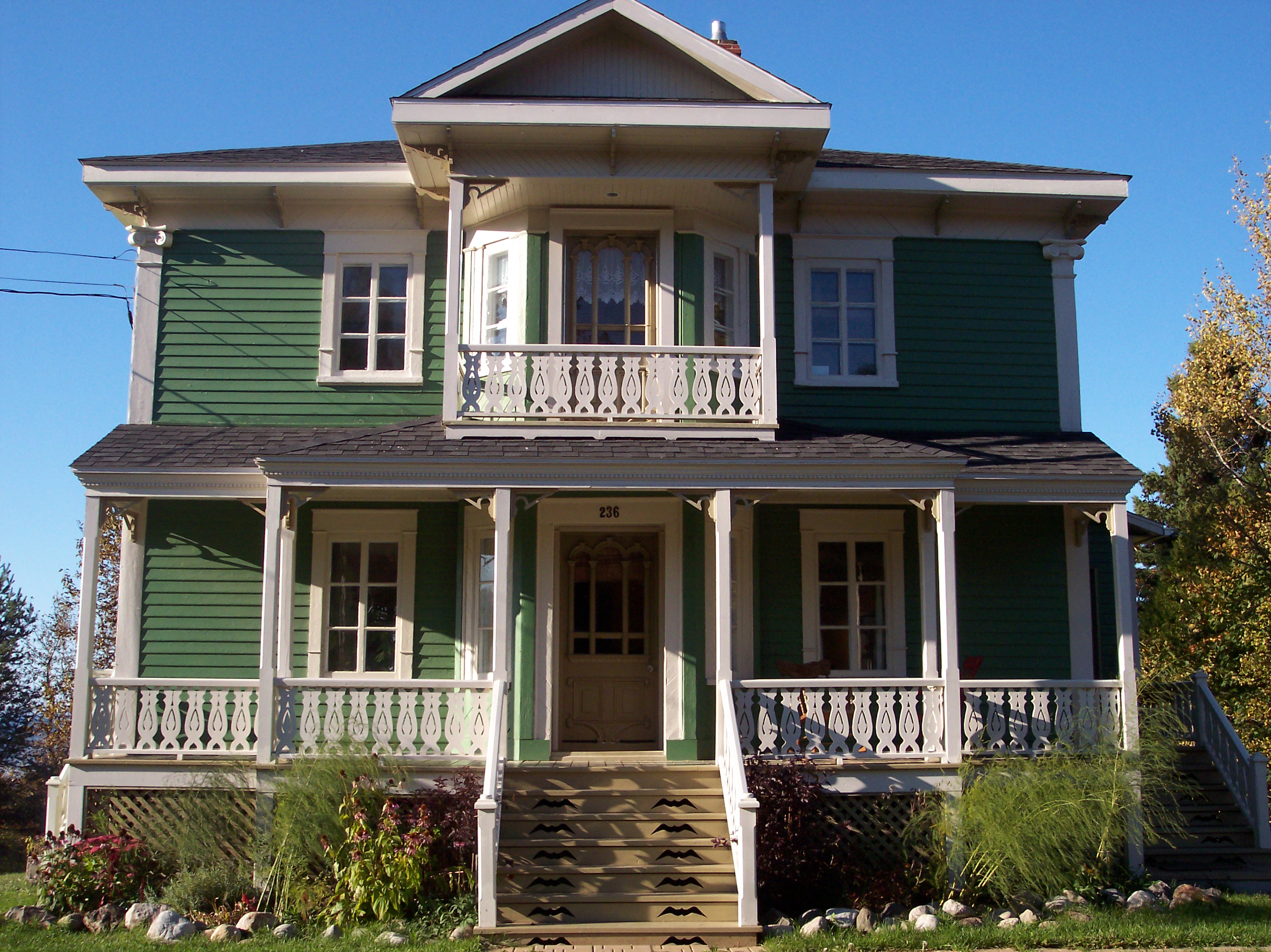 2612 - 236, rue de Sainte-Cécile-du-Bic